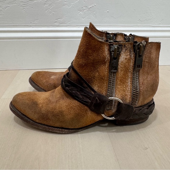 Freebird by Steven Clash Leather Ankle Boot Women's 9 Distressed Bootie Tan - Picture 4 of 15